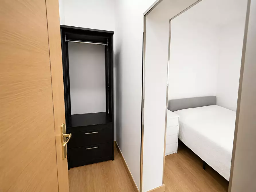 Immagine 10 di Appartamento in affitto  in Calle de Andrés Borrego a Madrid