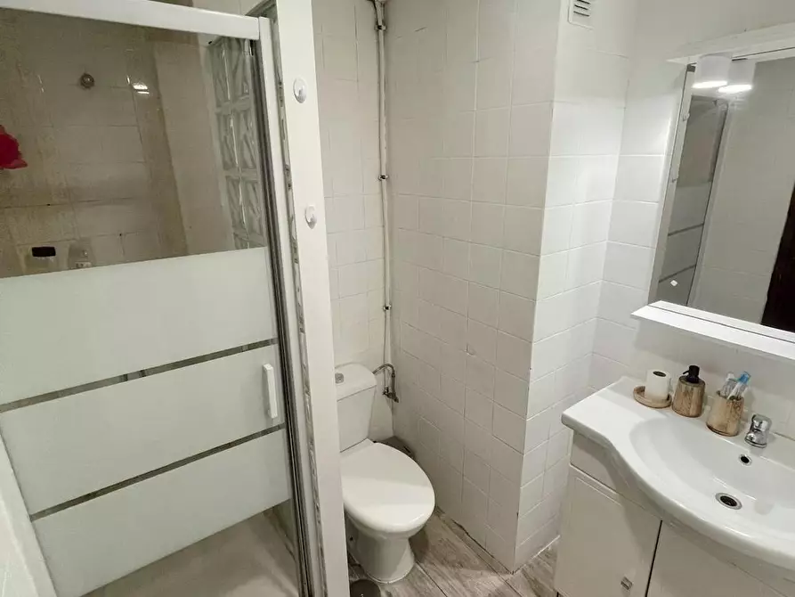 Immagine 4 di Appartamento in affitto  in Calle de José del Hierro a Madrid