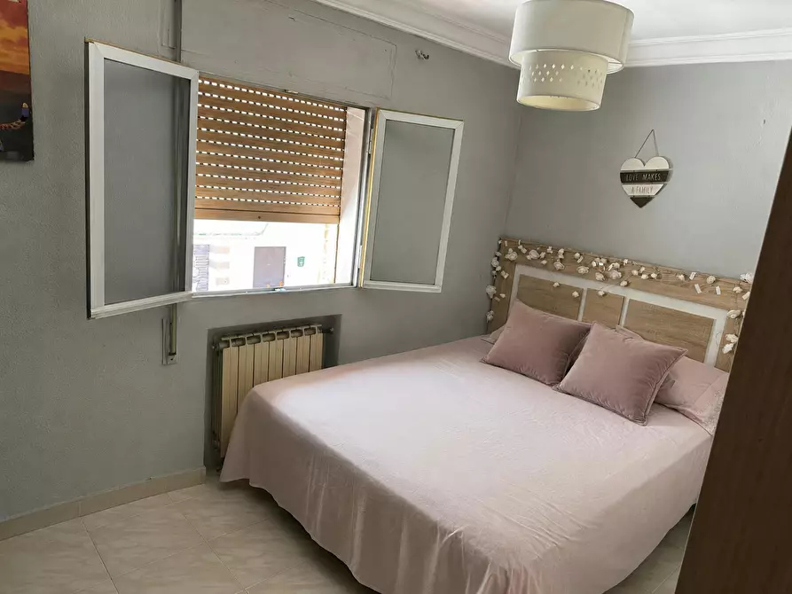 Immagine 4 di Appartamento in affitto  in Calle de San Maximiliano a Madrid