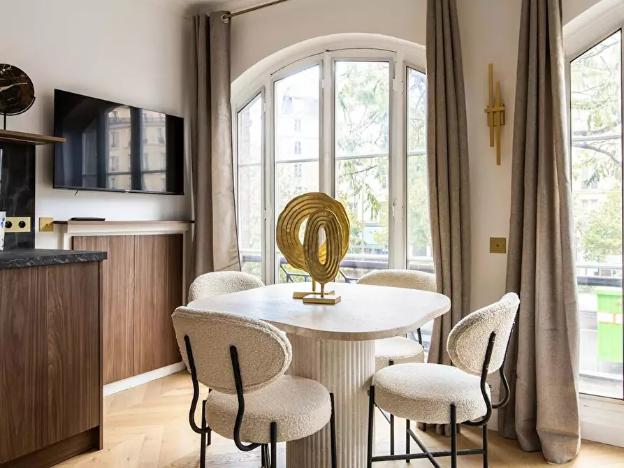 Immagine 3 di Appartamento in affitto  in Rue des immeubles Industriels a Paris