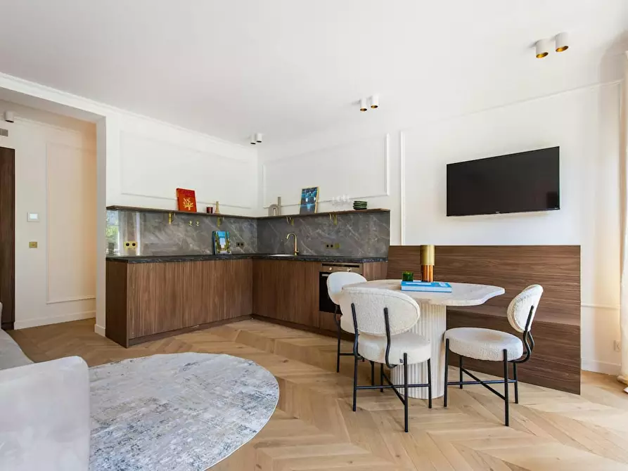 Immagine 2 di Appartamento in affitto  in Boulevard Voltaire a Paris