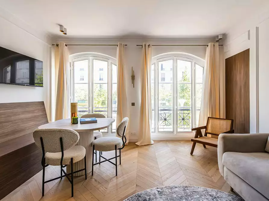 Immagine 3 di Appartamento in affitto  in Boulevard Voltaire a Paris