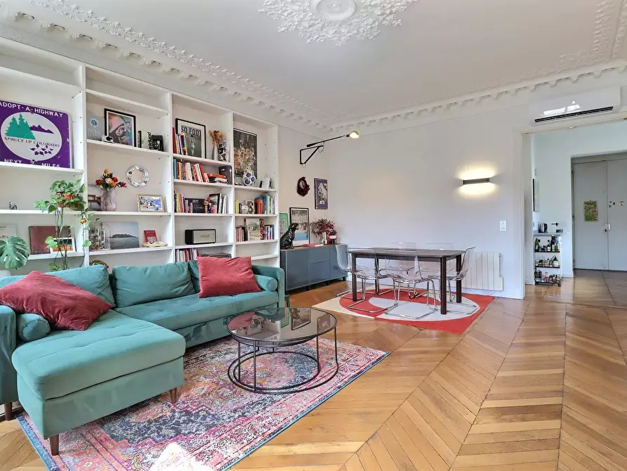 Immagine 8 di Appartamento in affitto  in Rue d'Hauteville a Paris