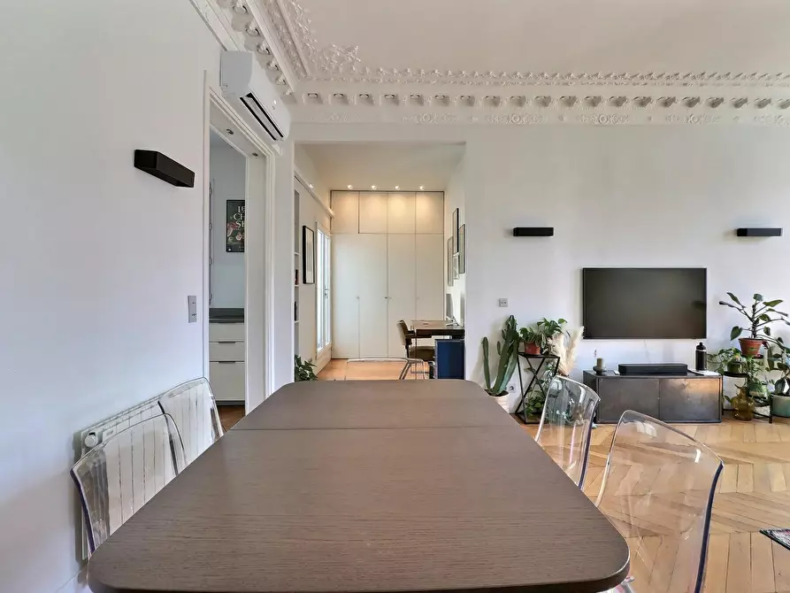 Immagine 2 di Appartamento in affitto  in Rue d'Hauteville a Paris