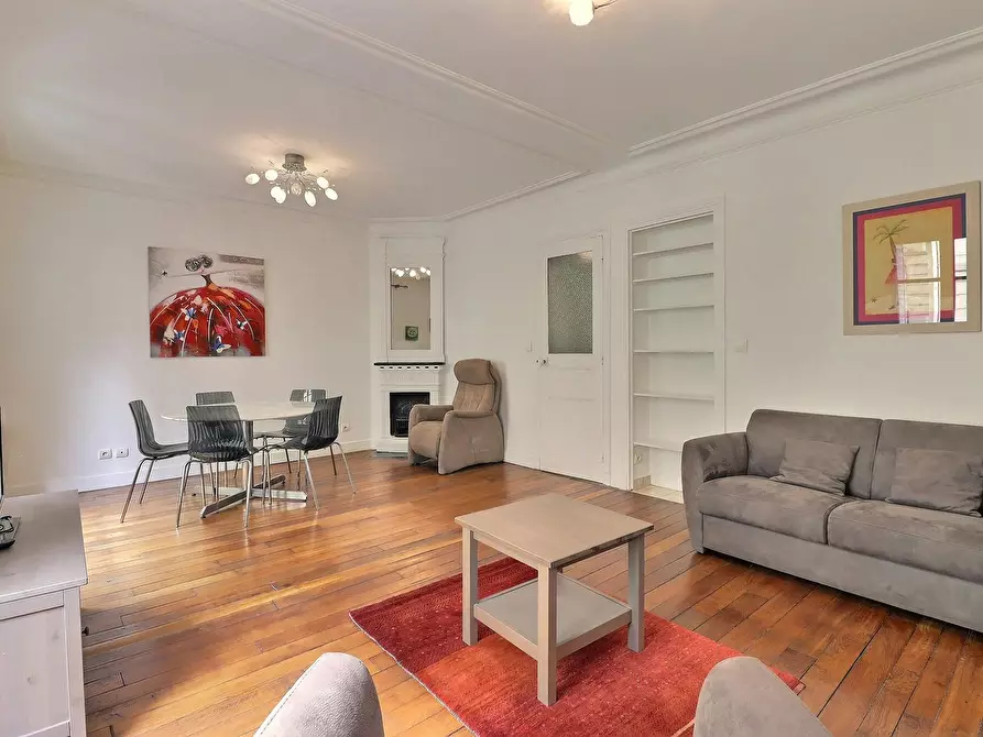 Immagine 6 di Appartamento in affitto  in Rue Sivel a Paris