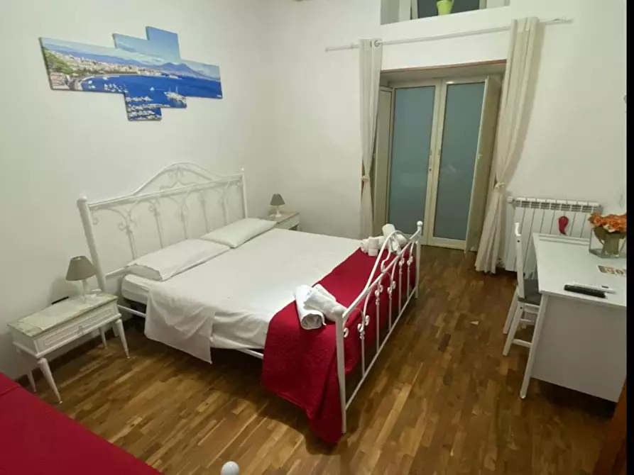 Immagine 5 di Appartamento in affitto  in Via dei Tribunali a Napoli