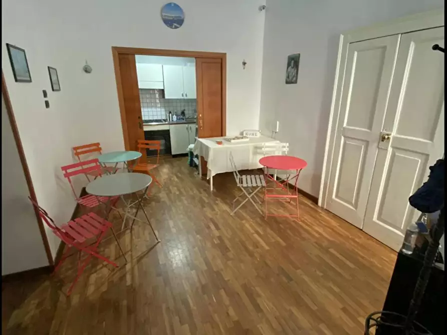 Immagine 8 di Appartamento in affitto  in Via dei Tribunali a Napoli
