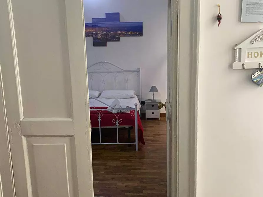 Immagine 3 di Appartamento in affitto  in Via dei Tribunali a Napoli