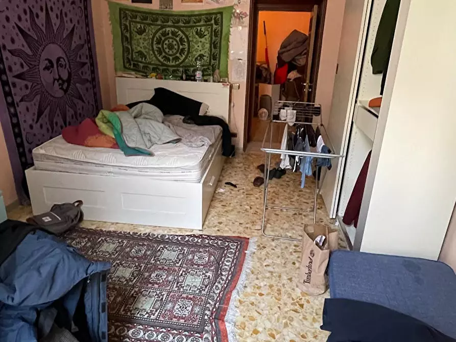 Immagine 1 di Appartamento in affitto  in Via Domenico Cirillo a Napoli