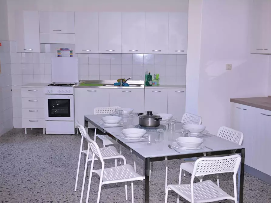 Immagine 4 di Camera in affitto  in Via Ingurtosu a Cagliari