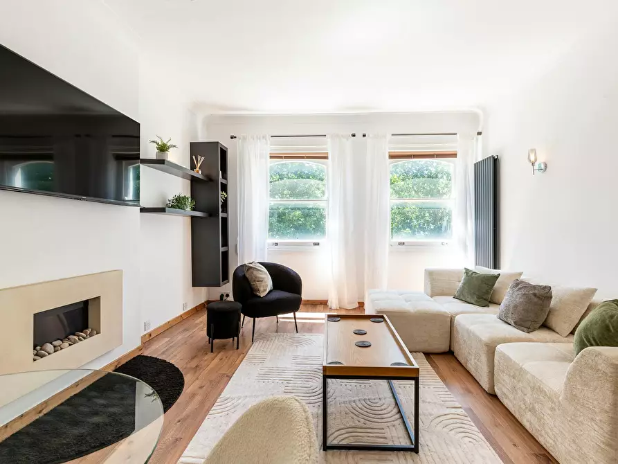 Immagine 7 di Appartamento in affitto  in Beaufort Gardens a Kensington