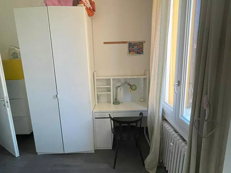 Immagine 3 di Camera in affitto  in Via San Vitale a Bologna