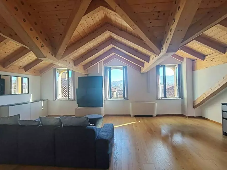 Immagine 4 di Appartamento in affitto  in Via Maria Vittoria a Torino