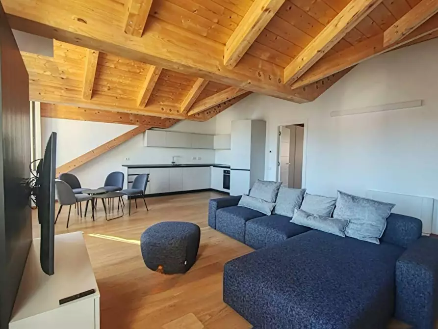 Immagine 2 di Appartamento in affitto  in Via Maria Vittoria a Torino