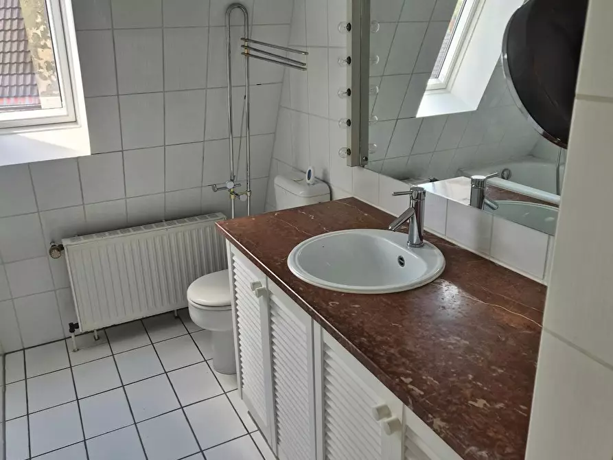 Immagine 10 di Appartamento in affitto  in Luegallee a Düsseldorf