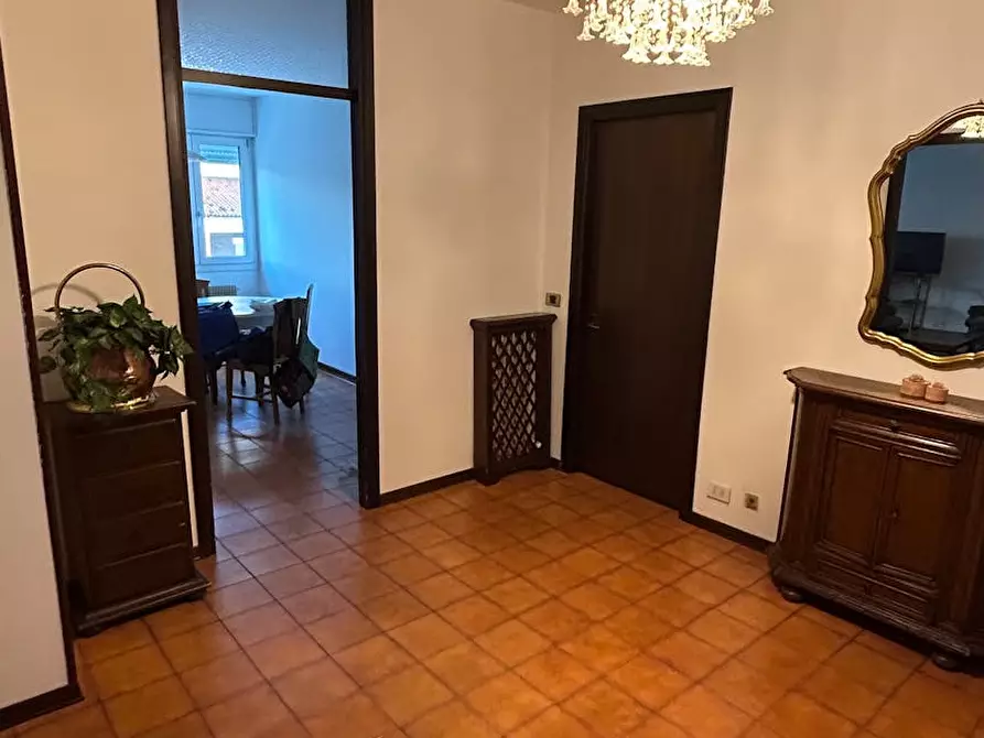 Immagine 9 di Camera in affitto  in Viale Po a Baone