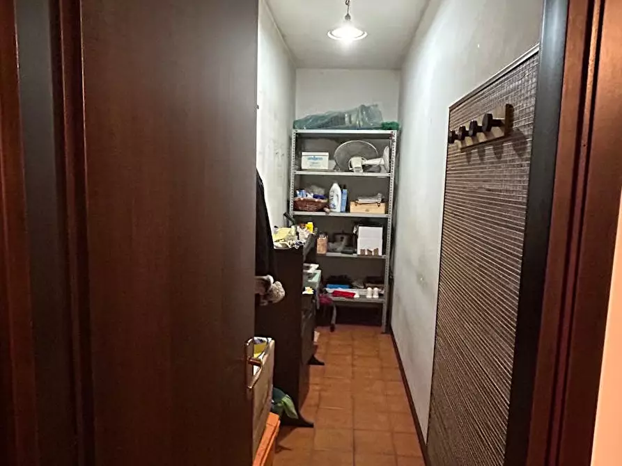 Immagine 10 di Camera in affitto  in Viale Po a Baone