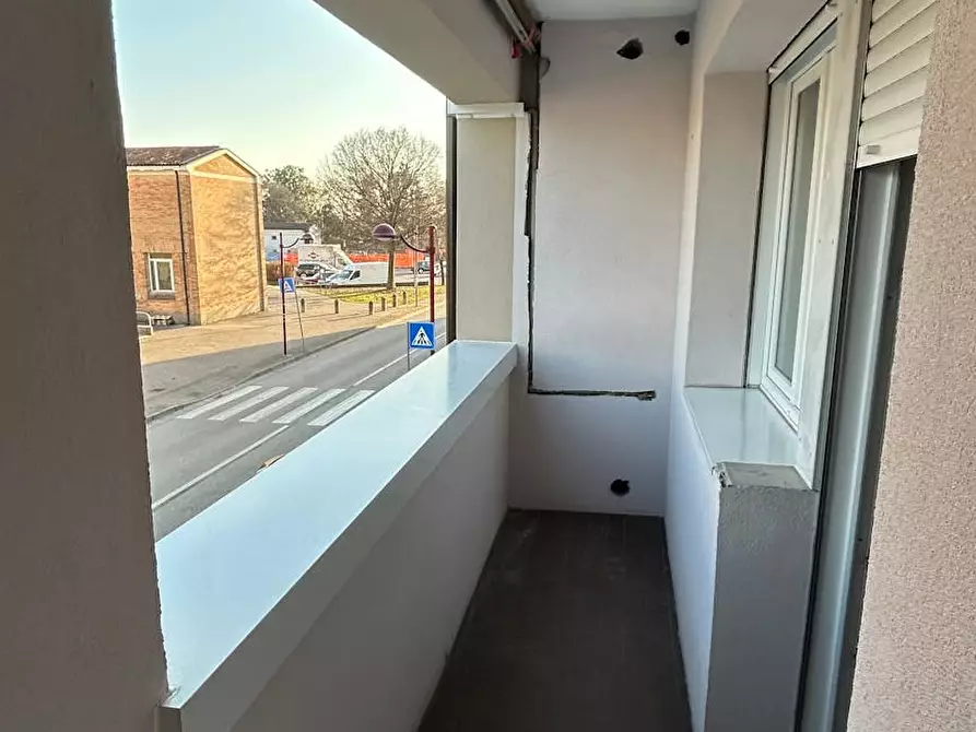 Immagine 6 di Camera in affitto  in Viale Po a Baone