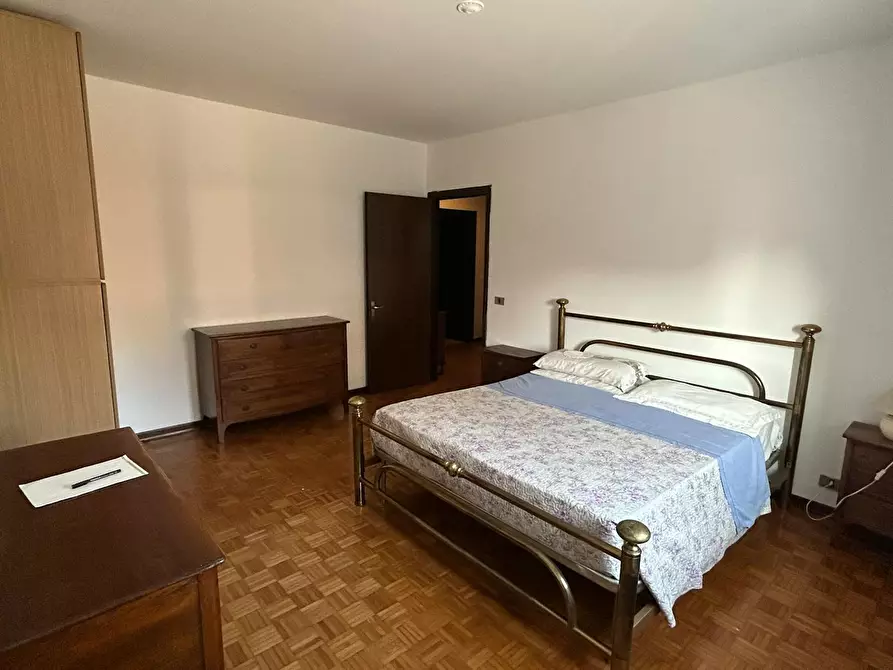 Immagine 2 di Camera in affitto  in Viale Po a Baone