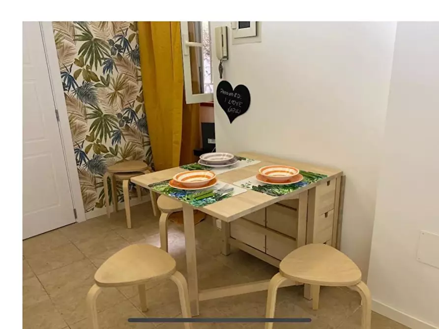 Immagine 3 di Camera in affitto  in Via San Biagio dei Librai a Napoli