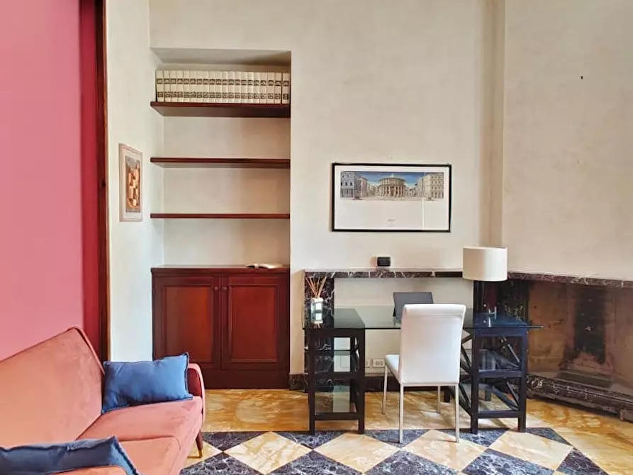 Immagine 5 di Camera in affitto  in Via Oddino Morgari a Torino