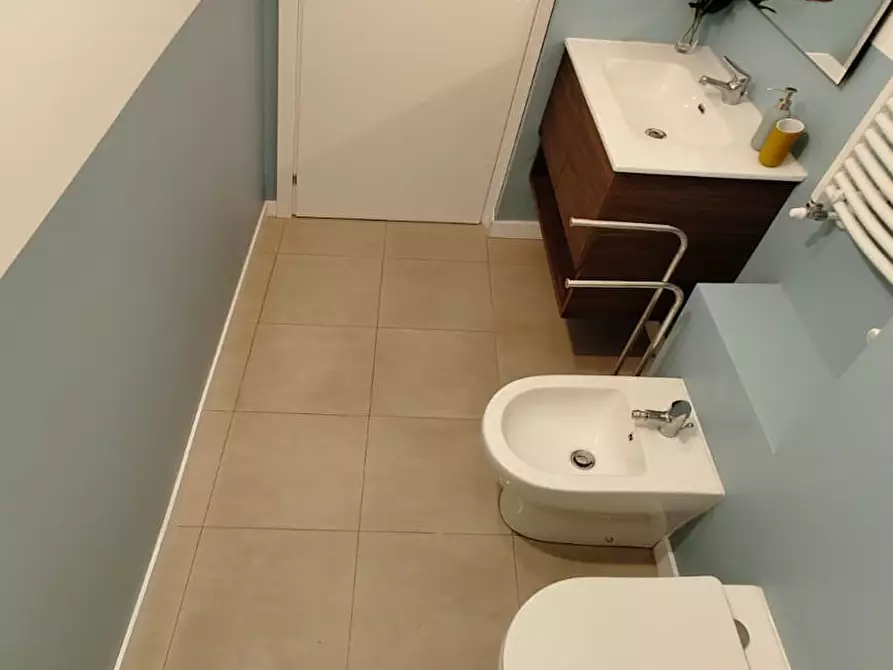 Immagine 9 di Camera in affitto  in Via Oddino Morgari a Torino