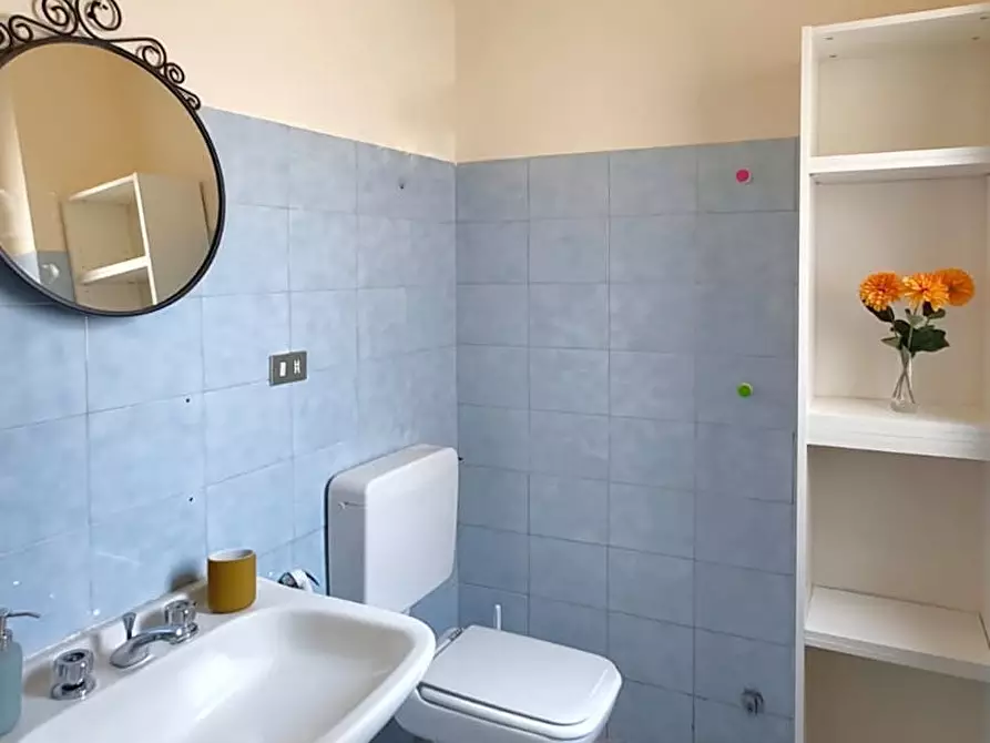 Immagine 7 di Camera in affitto  in Via Oddino Morgari a Torino