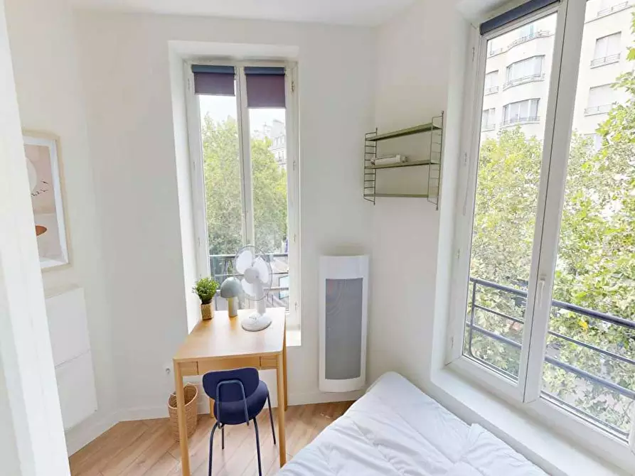 Immagine 2 di Camera in affitto  in Rue Lally-Tollendal a Paris