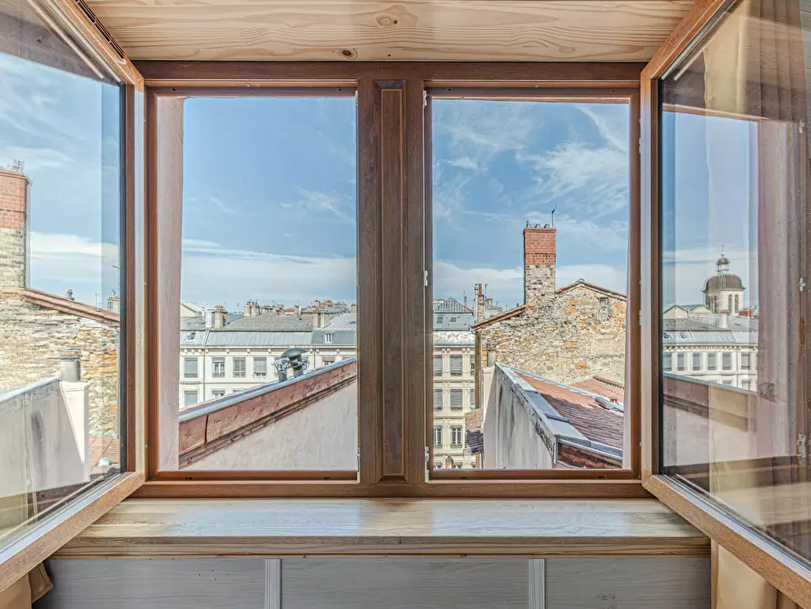 Immagine 6 di Appartamento in affitto  in Rue Chavanne a Lyon