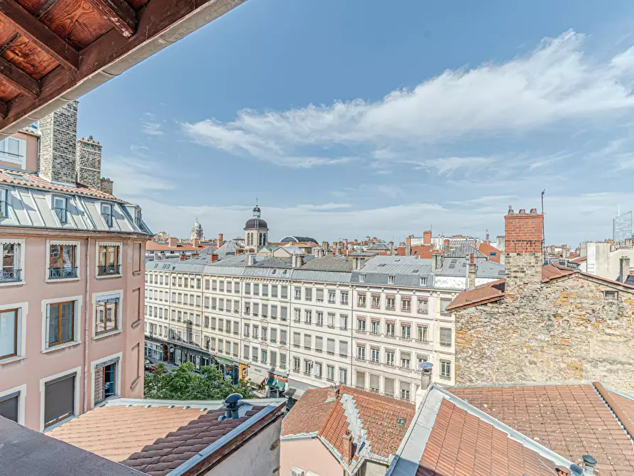 Immagine 8 di Appartamento in affitto  in Rue Chavanne a Lyon