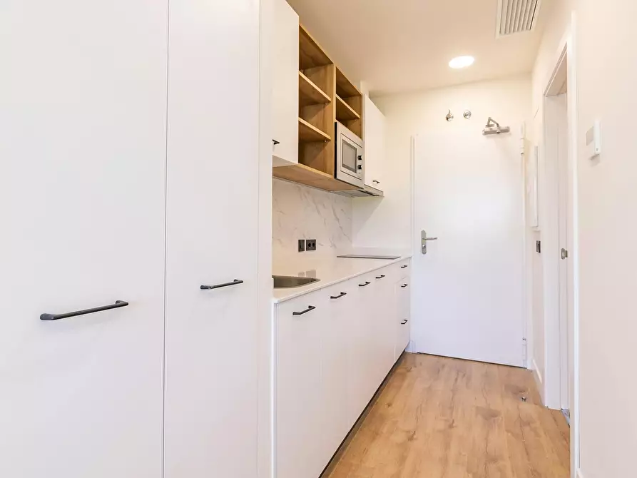 Immagine 8 di Appartamento in affitto  in Ronda de Poniente a Valdeloshielos, De Los (Finca)