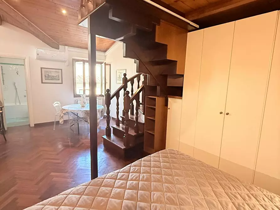 Immagine 4 di Appartamento in affitto  in Via Camillo Cavour a Firenze