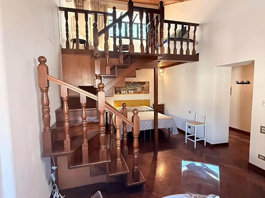Immagine 8 di Appartamento in affitto  in Via Camillo Cavour a Firenze