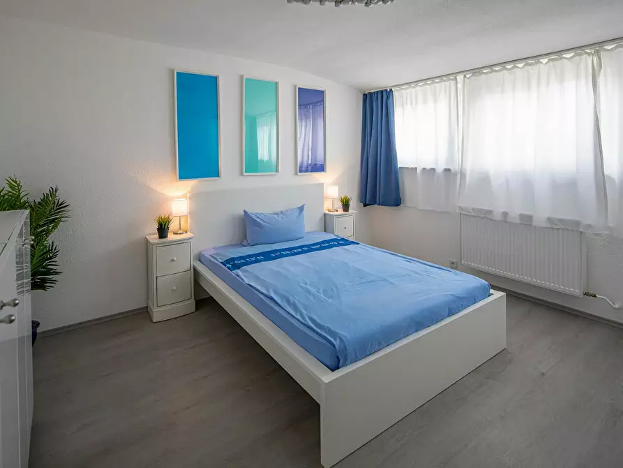 Immagine 10 di Appartamento in affitto  in Asperger Straße a Stuttgart Stammheim