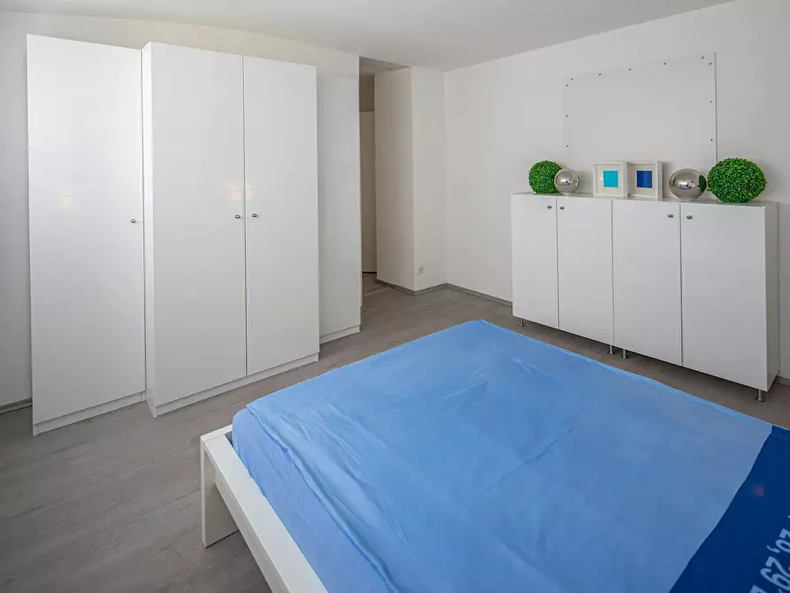Immagine 8 di Appartamento in affitto  in Asperger Straße a Stuttgart Stammheim