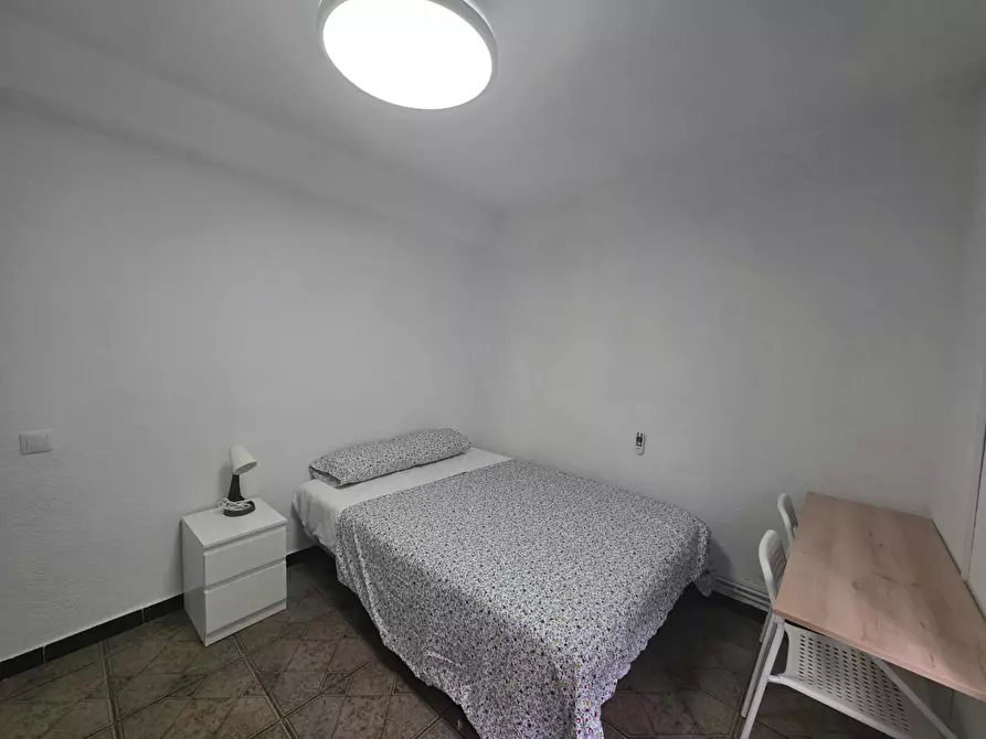 Immagine 2 di Camera in affitto  in Colonia Ciudad Jardín del Rosario a Base Aerea Conjunta Torrejon