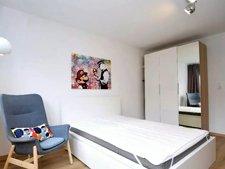 Immagine 7 di Appartamento in affitto  in Hansaring a Köln