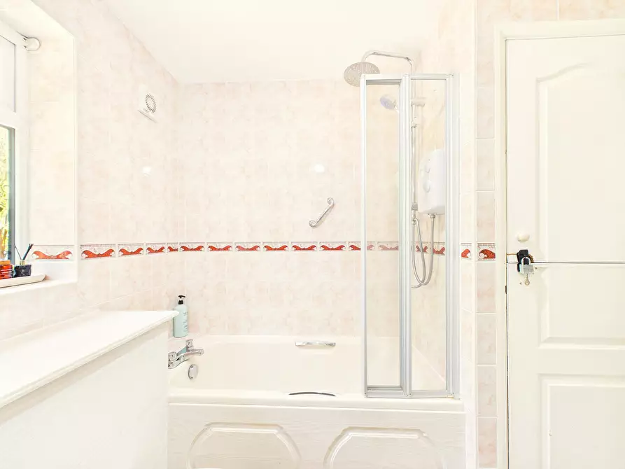 Immagine 10 di Casa indipendente in affitto  in Saint David's Crescent a Oadby