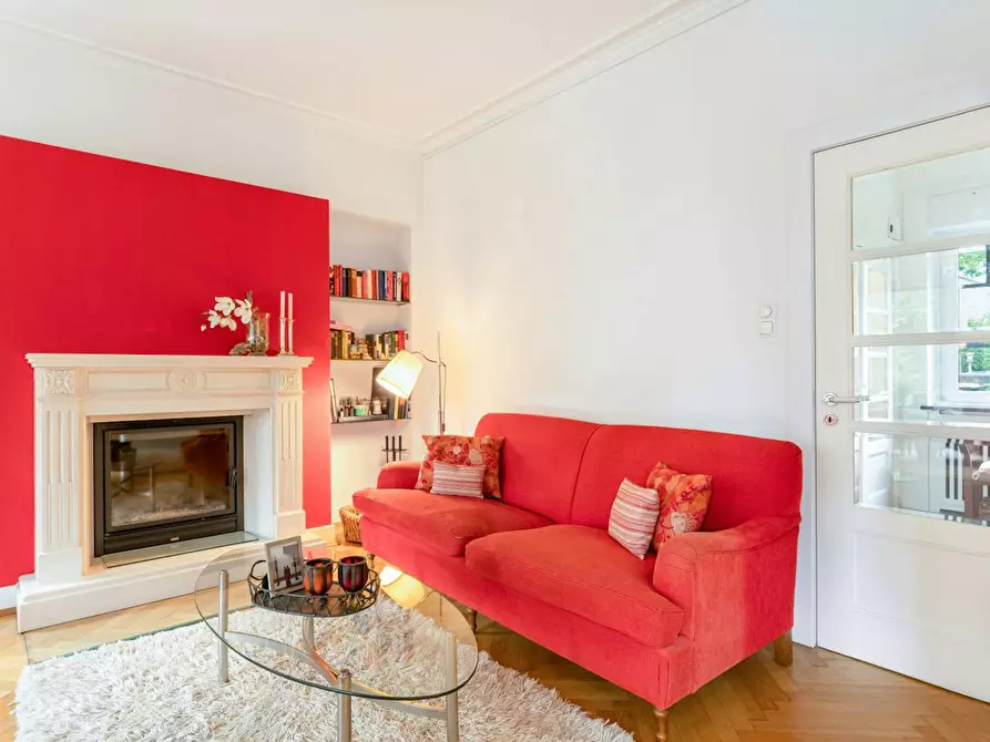Immagine 1 di Casa indipendente in affitto  in Alte Landstraße a Hamburg Wellingsbüttel
