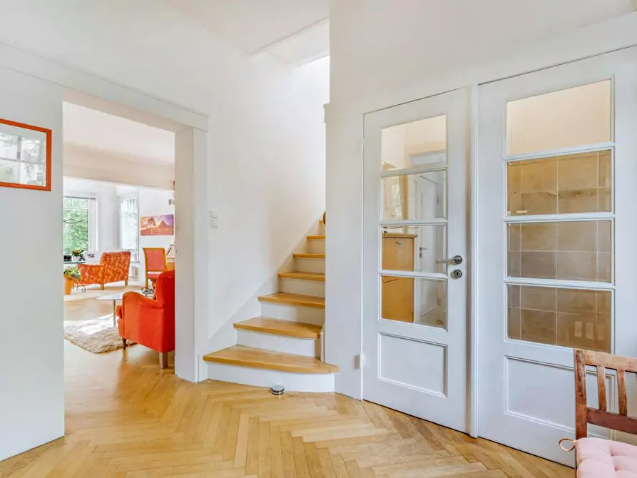 Immagine 8 di Casa indipendente in affitto  in Alte Landstraße a Hamburg Wellingsbüttel
