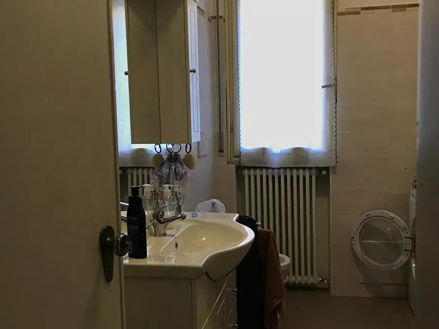 Immagine 2 di Camera in affitto  in Via Renata di Francia a Ferrara
