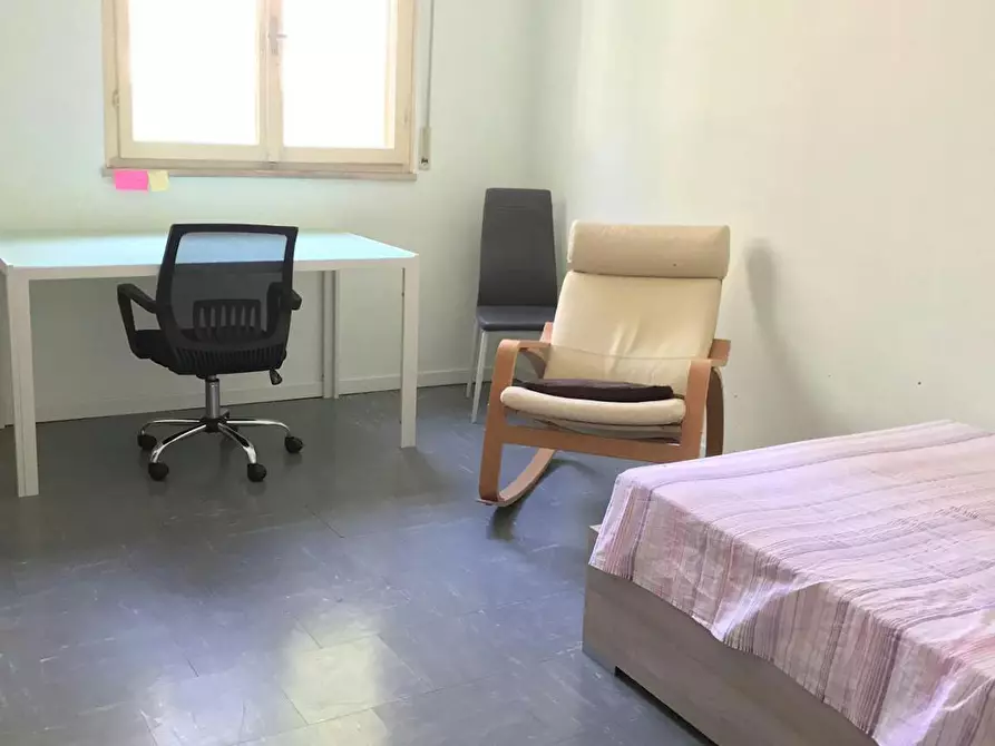 Immagine 9 di Camera in affitto  in Via Renata di Francia a Ferrara