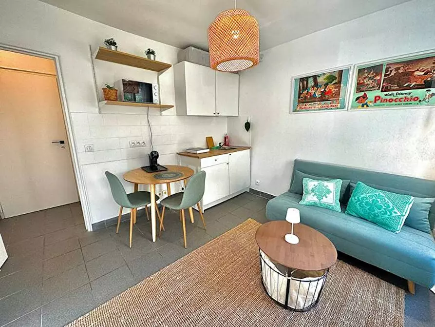 Immagine 2 di Appartamento in affitto  in Rue Gaston Philippe a Saint-Denis