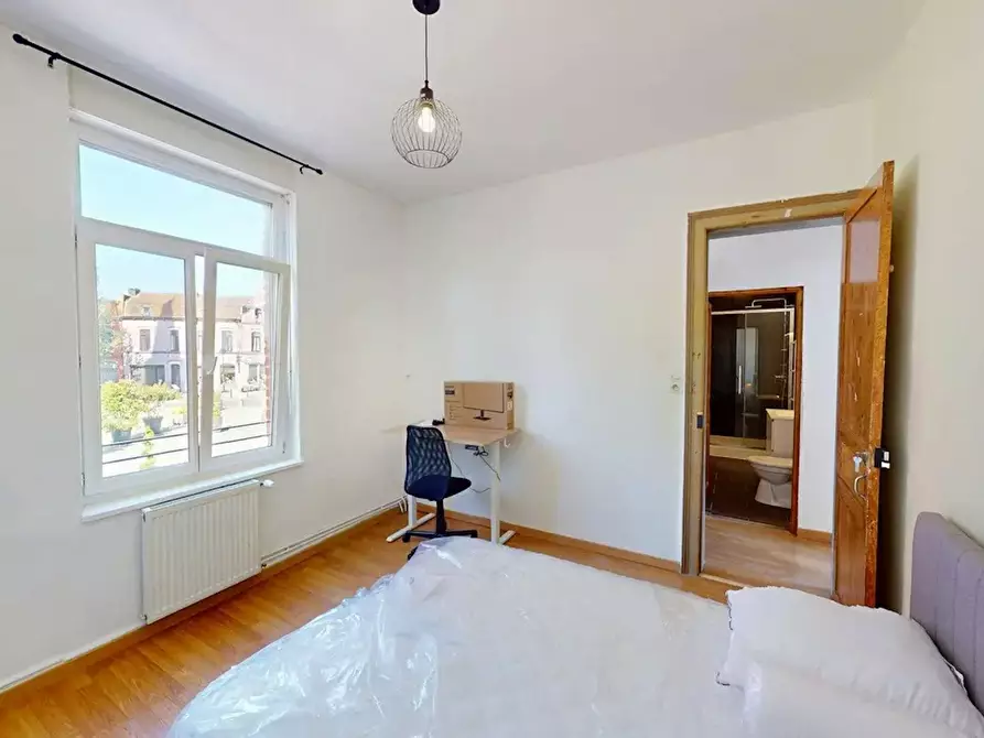 Immagine 4 di Camera in affitto  in Parvis Saint-Jean Baptiste a Roubaix