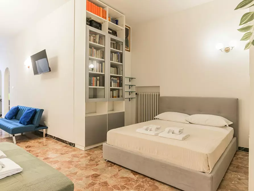 Immagine 7 di Appartamento in affitto  in Via Galliera a Bologna