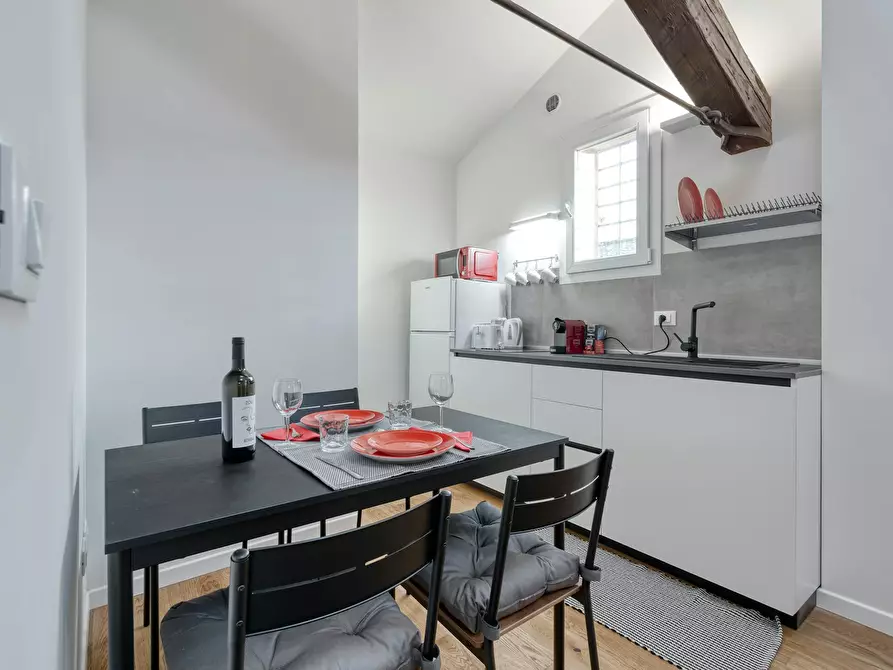 Immagine 9 di Appartamento in affitto  in Via Nosadella a Bologna