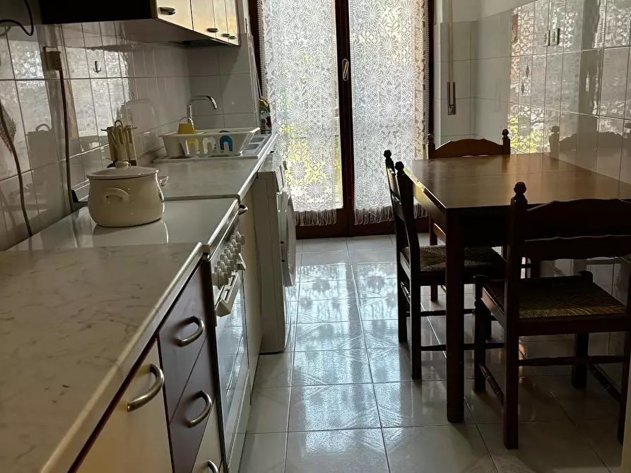 Immagine 1 di Camera in affitto  in Via Ferrarecce a Caserta