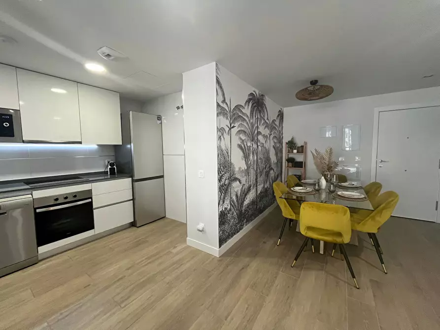 Immagine 5 di Appartamento in affitto  in Calle Antonia Calas a Madrid