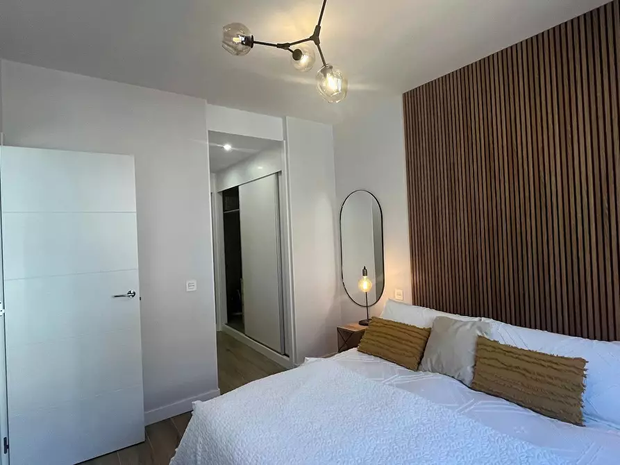 Immagine 8 di Appartamento in affitto  in Calle Antonia Calas a Madrid