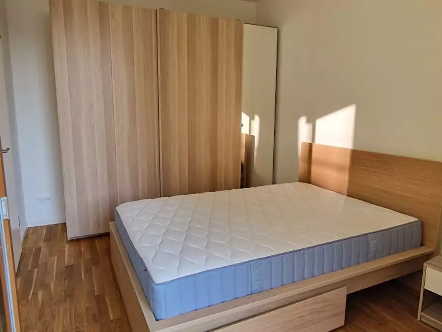 Immagine 6 di Appartamento in affitto  in Mühlenstraße a Berlin
